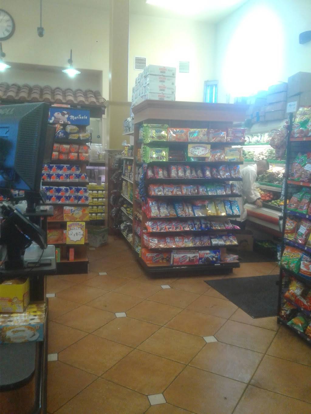 La Tapatia Market | 2606 E Main St, Stockton, CA 95205, USA | Phone: (209) 460-0163