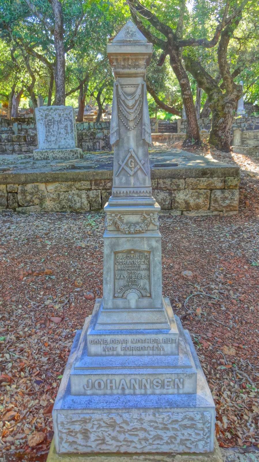 Mountain Cemetery | Sonoma, CA 95476