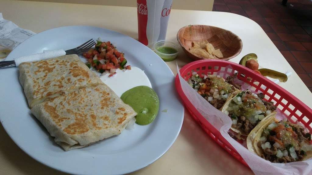 Taqueria El Mezcal | 194 Harder Rd, Hayward, CA 94544, USA | Phone: (510) 537-2922