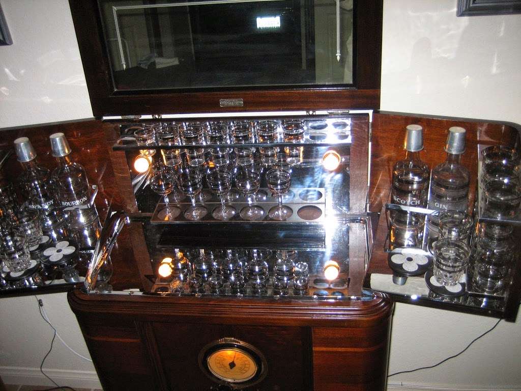 Jerrys Vintage Radio | 17704 Sierra Hwy, Canyon Country, CA 91351, USA | Phone: (661) 251-7829