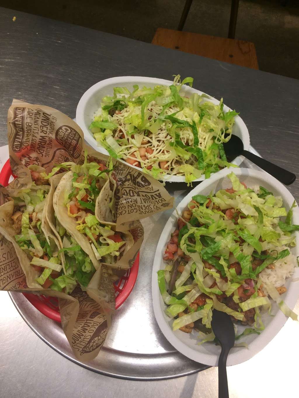 Chipotle Mexican Grill | 643 River Hwy, Mooresville, NC 28117, USA | Phone: (704) 664-0940