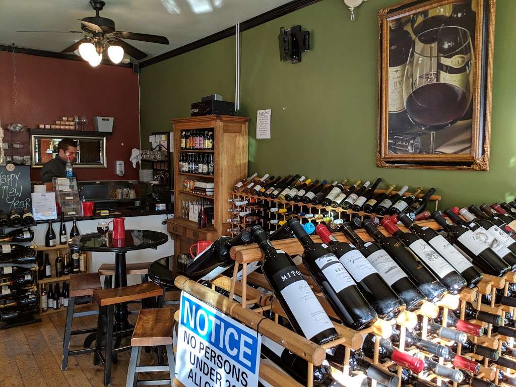 San Dimas Wine Shop & Tasting Room | 225 W Bonita Ave, San Dimas, CA 91773, USA | Phone: (909) 971-9425