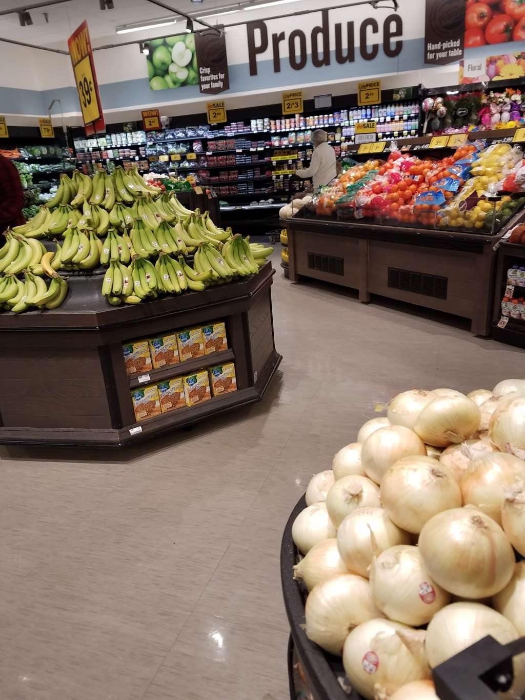 Food Lion | 15432 Rogers Clark Blvd, Bowling Green, VA 22427, USA | Phone: (804) 633-5543