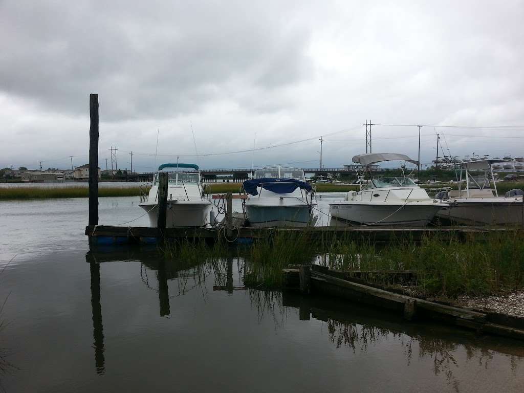 Somerset Cove Marina | 1810 Somers Point Rd, Egg Harbor Township, NJ 08234 | Phone: (609) 927-9393