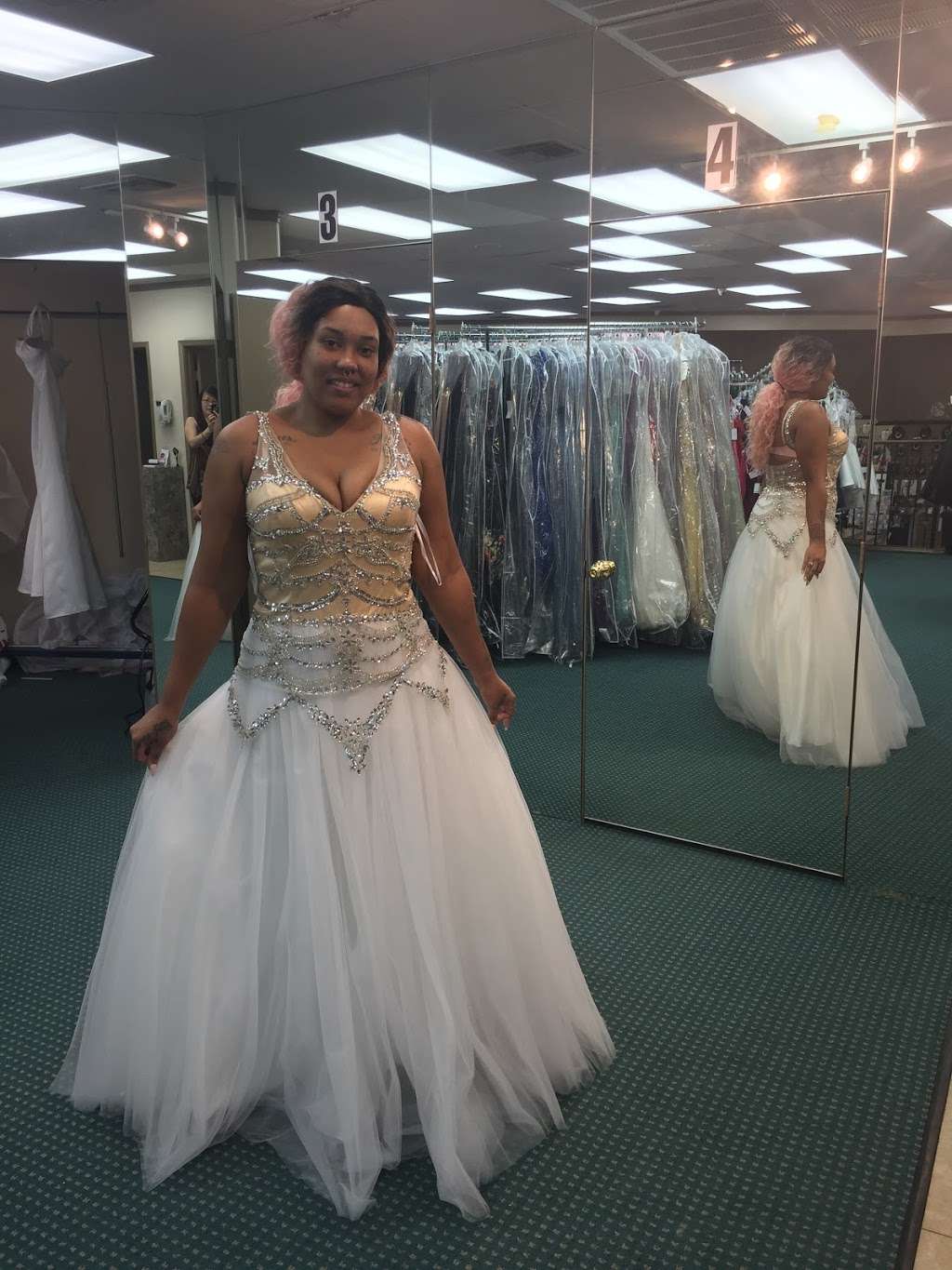 Panache Bridal & Formal | 6978 Cypress Creek Pkwy, Houston, TX 77069 | Phone: (281) 580-0066