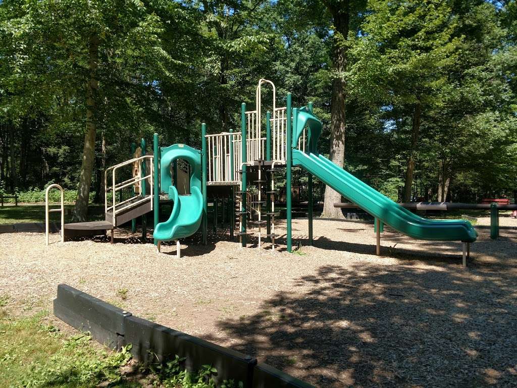 Chestnuthill Township Park | 221 PA-715, Brodheadsville, PA 18322, USA | Phone: (570) 992-9733