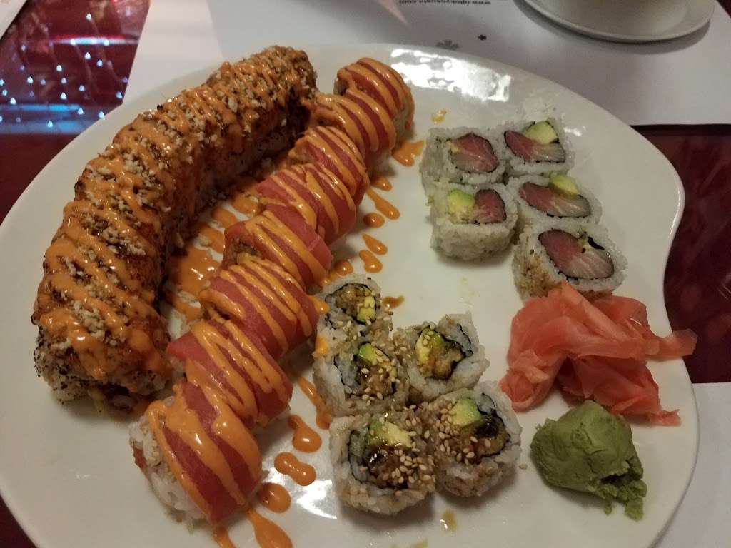 Tokyo Sushi Restaurant | 1069 Ringwood Ave #105, Haskell, NJ 07420, USA | Phone: (973) 831-1110