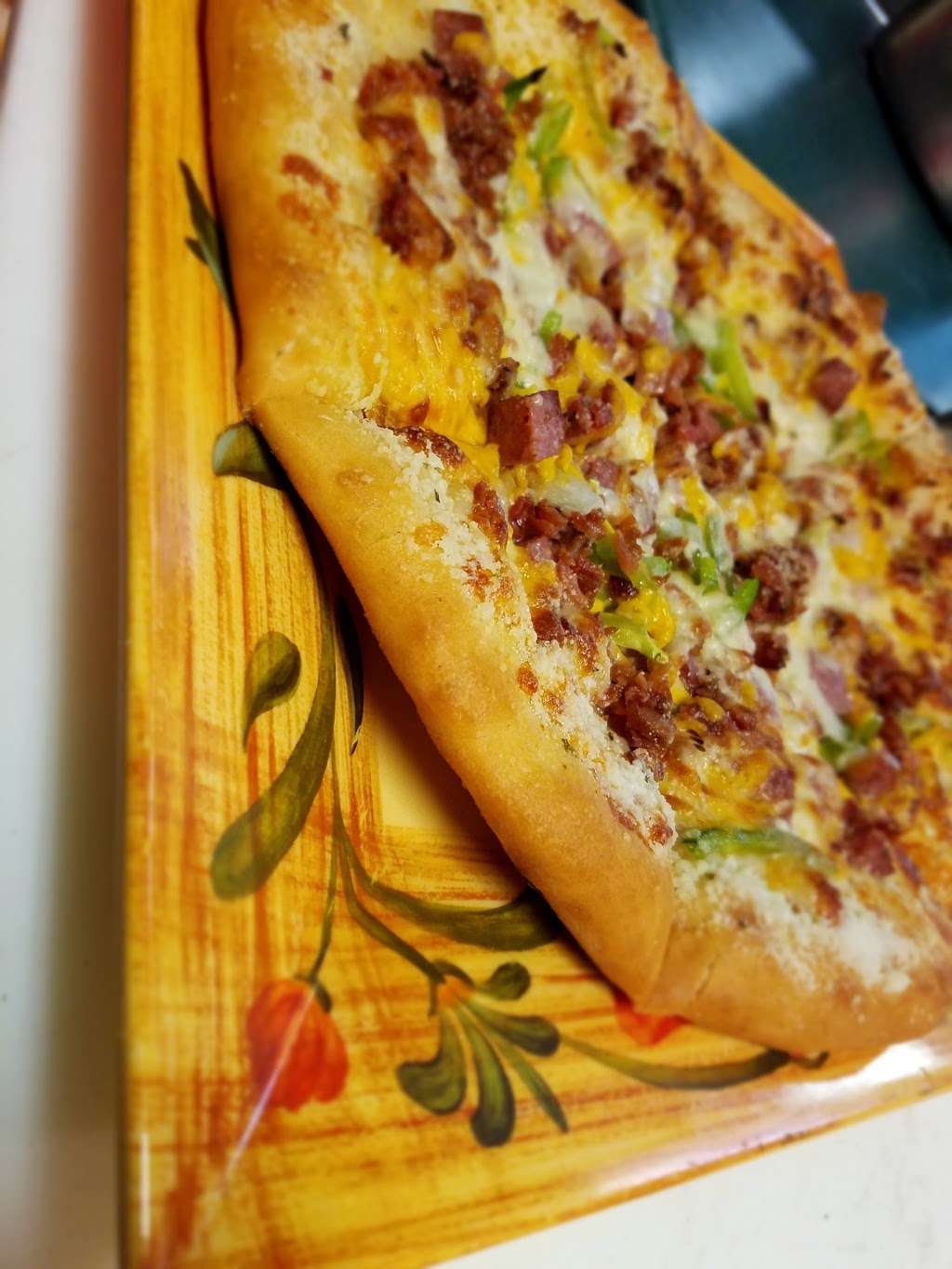 Roman Delight Restaurant III | 1240 Centre Turnpike, Orwigsburg, PA 17961, USA | Phone: (570) 366-1914