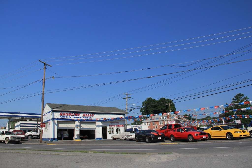 Gasoline Alley Auto Sales Llc | 661 N Loudoun St, Winchester, VA 22601, USA | Phone: (540) 662-0000