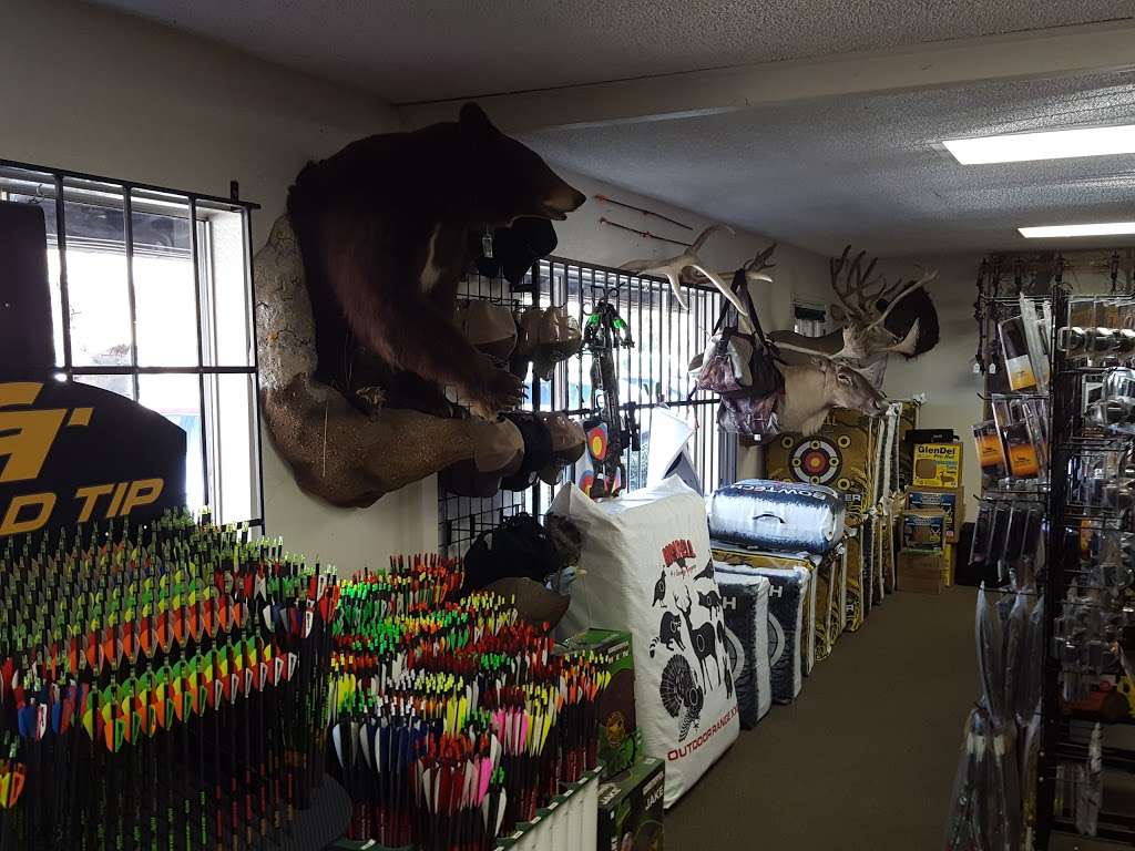 Bow N Arrow Shop | 9748 Los Coches Rd #5, Lakeside, CA 92040, USA | Phone: (619) 443-5488