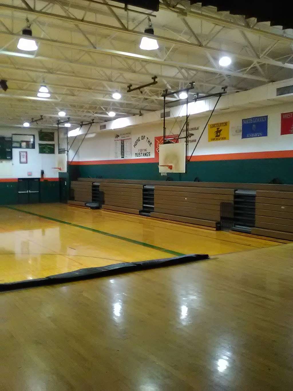 East Lincoln High School | 6471 NC-73, Denver, NC 28037, USA | Phone: (704) 736-1860