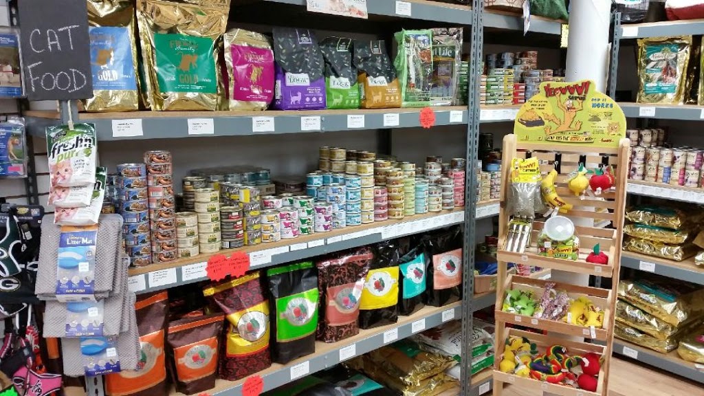 Happy Tails Pet Supplies LLC | 5200 Douglas Ave Suite B, Racine, WI 53402, USA | Phone: (262) 800-3133