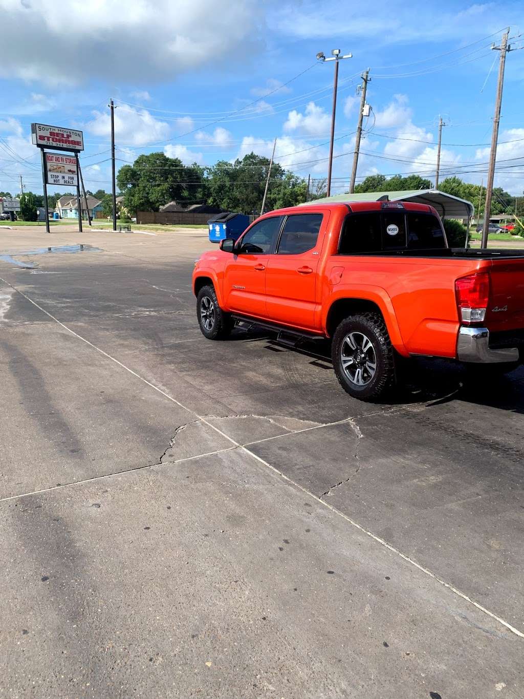 3 Brother’s Hand Car Wash 2 | 701South Allen Genoa rd, South Houston, TX 77587 | Phone: (832) 801-1840