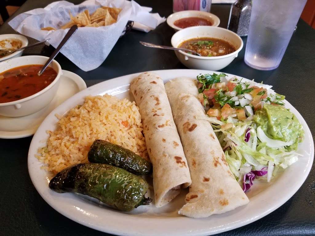 Merida Mexican Restaurant | 2509 Navigation Blvd, Houston, TX 77003 | Phone: (713) 227-0260