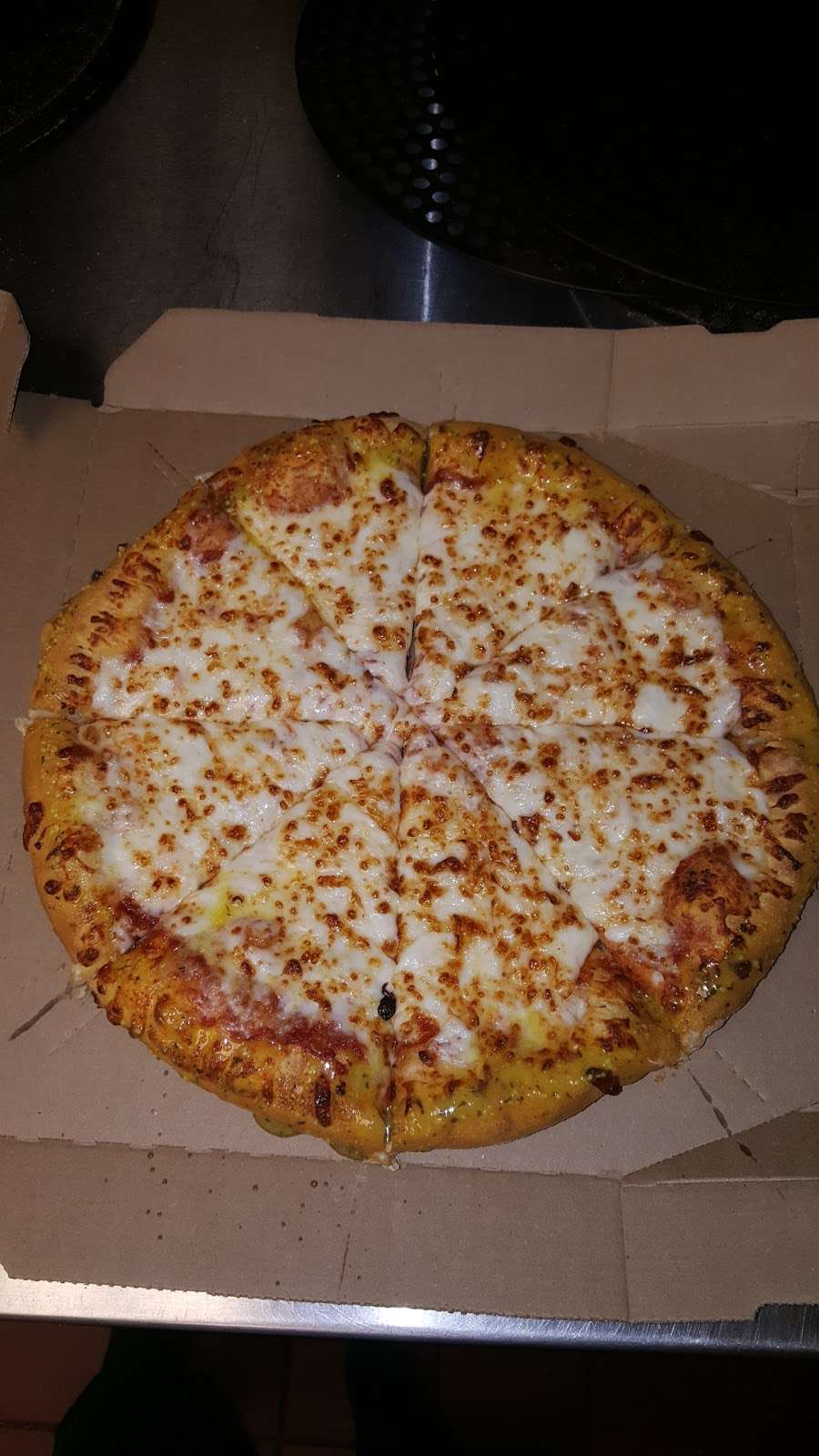 Dominos Pizza | 1100 Kincheloe Ave Bldg 7210, Edwards AFB, CA 93524 | Phone: (661) 258-4907