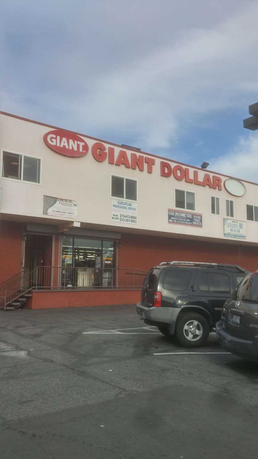 Giant Dollar | 2300 W Olympic Blvd, Los Angeles, CA 90006, USA | Phone: (213) 487-4567