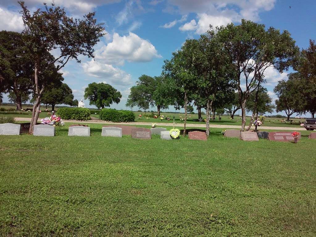 Holy Cross Cemetery | 17501 Nacogdoches Rd, San Antonio, TX 78266, USA | Phone: (210) 651-6011