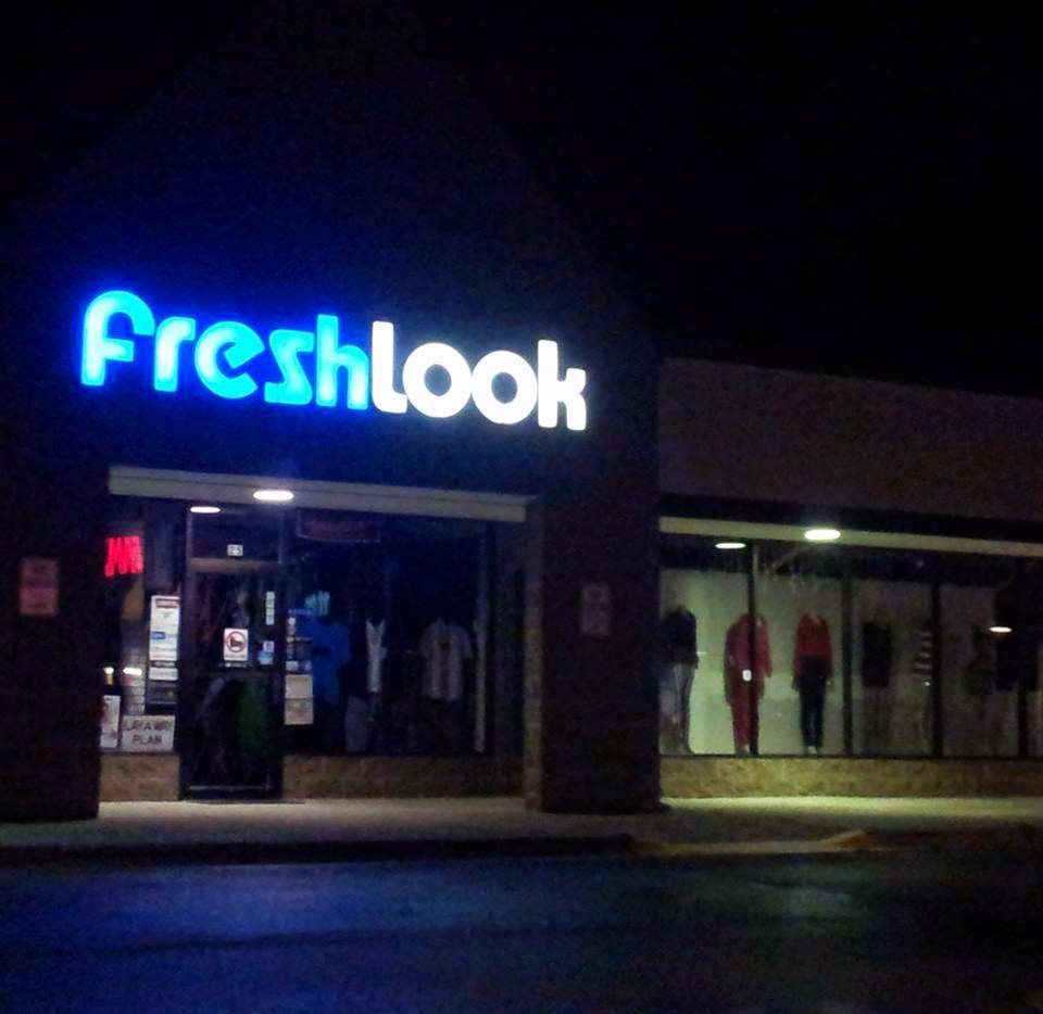 Fresh Look | 23 Clock Tower Plz, Elgin, IL 60120 | Phone: (847) 741-8865