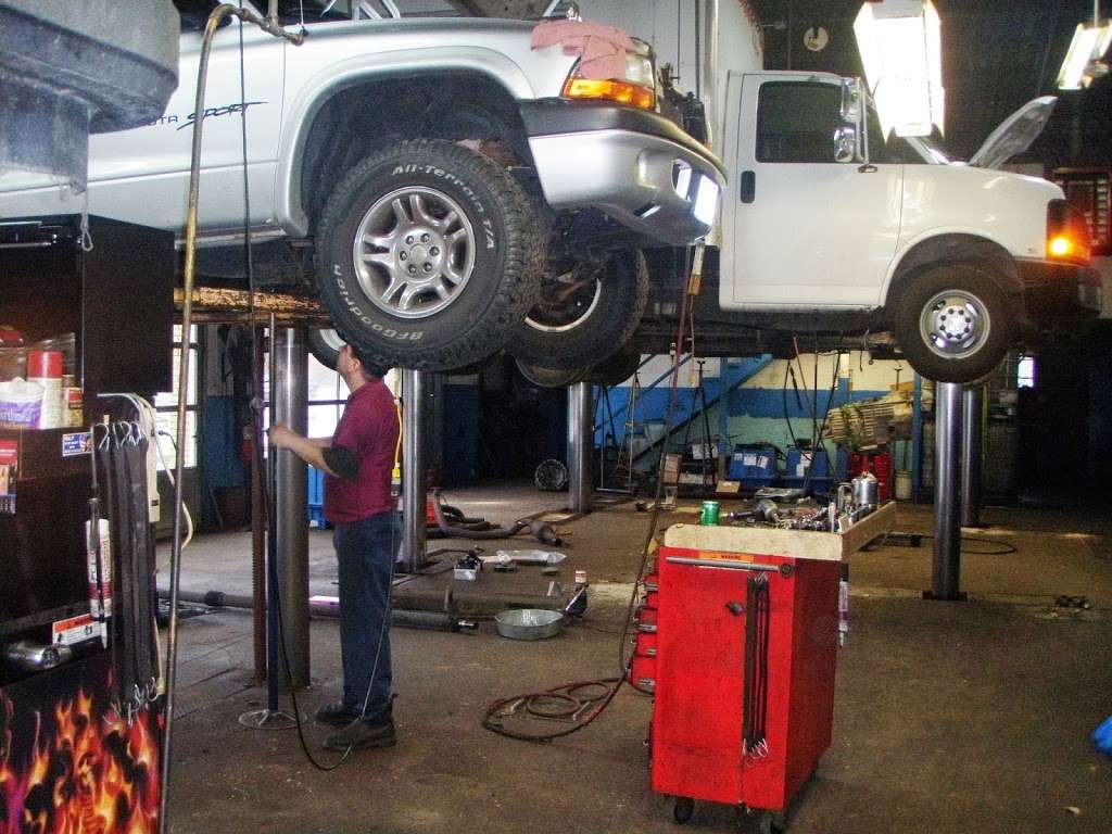 Continental Transmission & Auto Repair | 7239 S Harlem Ave, Bridgeview, IL 60455 | Phone: (708) 594-1177