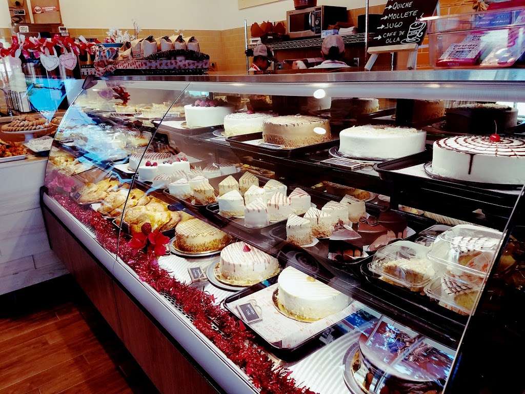 La Monarca Bakery | 6001 Rosemead Blvd, Pico Rivera, CA 90660, USA | Phone: (562) 222-2550