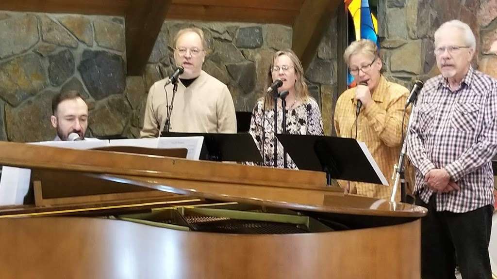 Mt Calvary Lutheran Church | 27415 School Rd, Lake Arrowhead, CA 92352, USA | Phone: (909) 337-1412