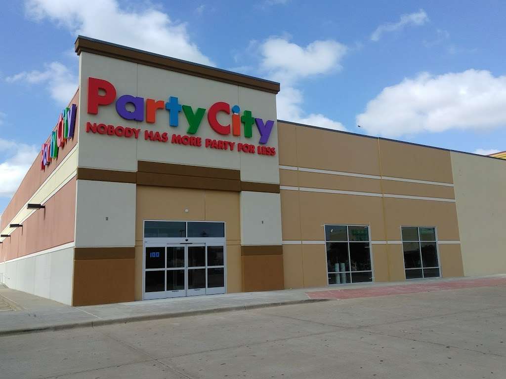 Party City | 4414 Dallas Fort Worth Turnpike #100, Dallas, TX 75212, USA | Phone: (214) 333-1925