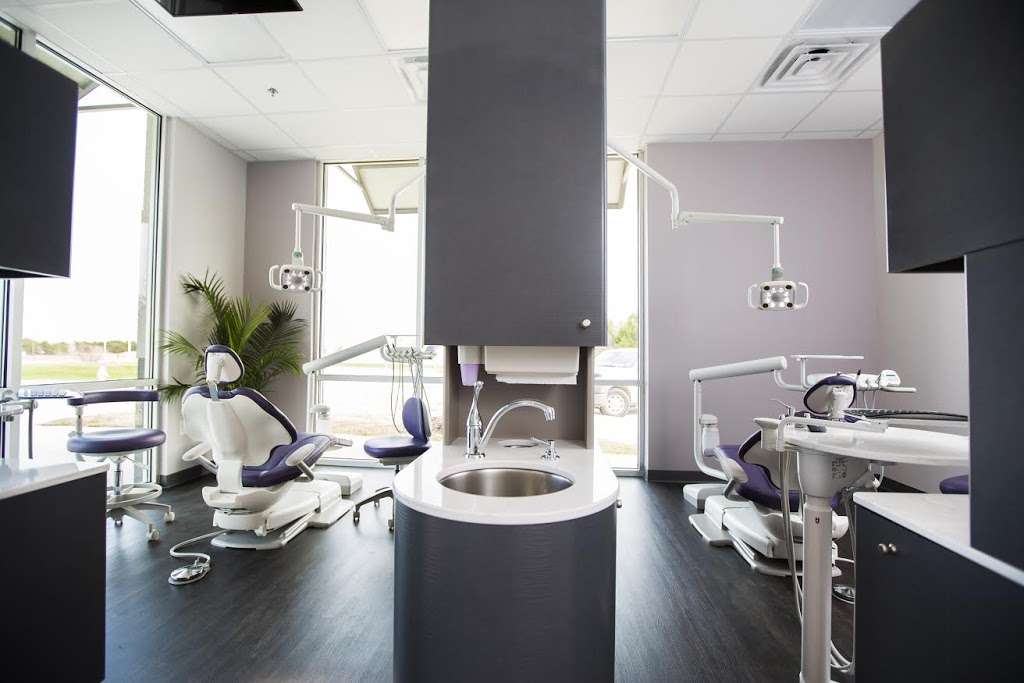 SpringCrest Dental | 824 E Belt Line Rd Suite 100, Cedar Hill, TX 75104, USA | Phone: (469) 736-0111