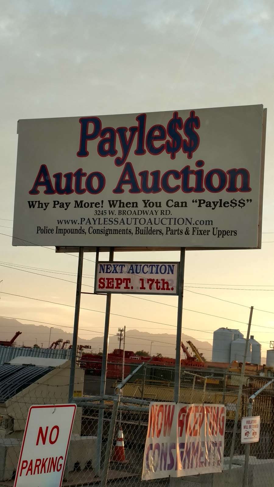 Payless Auto Auction | 3245 W Broadway Rd, Phoenix, AZ 85041, USA | Phone: (602) 268-2380