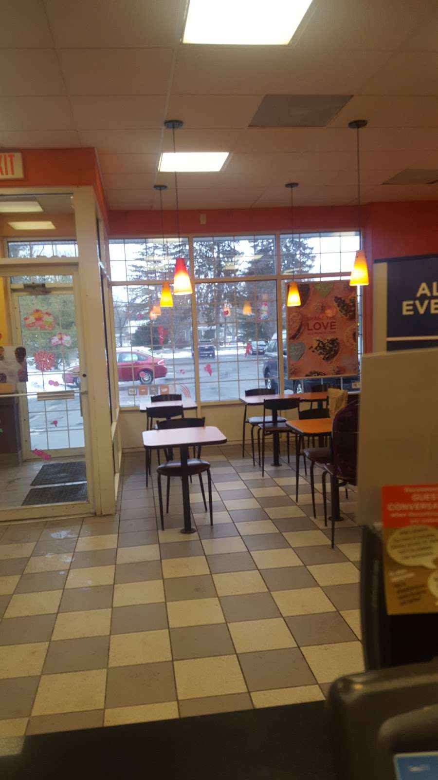 Dunkin Donuts | 45 Quaker Ave, Cornwall, NY 12518 | Phone: (845) 534-4300