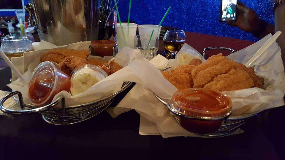 Elegant Sports Grill | 22119 Governors Hwy, Richton Park, IL 60471 | Phone: (708) 248-7584