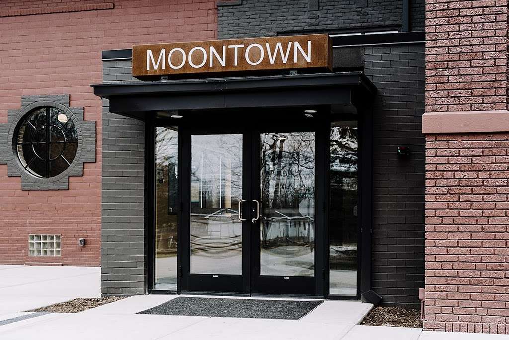 Moontown Brewing Company | 345 S Bowers St, Whitestown, IN 46075 | Phone: (317) 769-3880