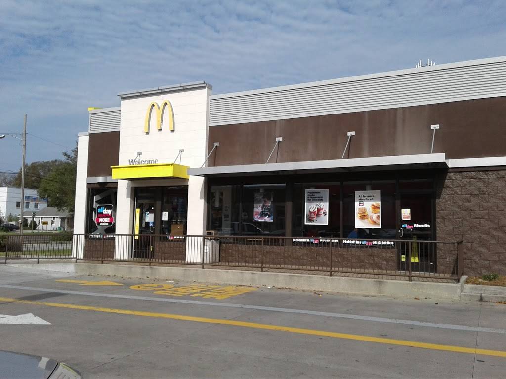 McDonalds | 701 Clearview Pkwy, Metairie, LA 70001, USA | Phone: (504) 828-5266