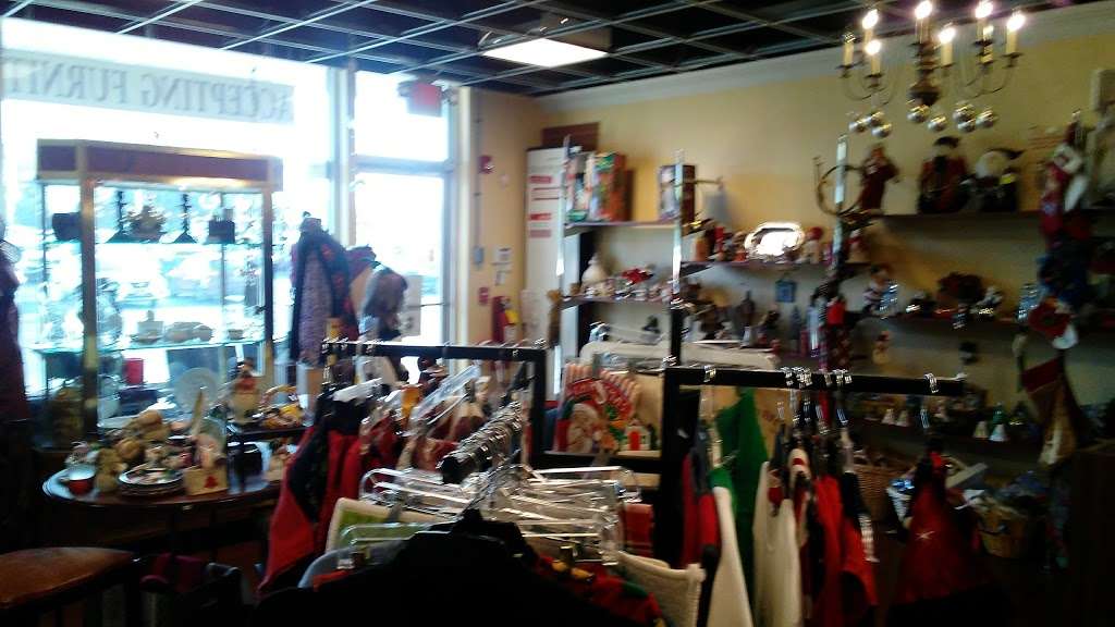 Bloomingdeals! Consignors Emporium | 436 Blooming Grove Turnpike #400, New Windsor, NY 12553, USA | Phone: (845) 561-3180