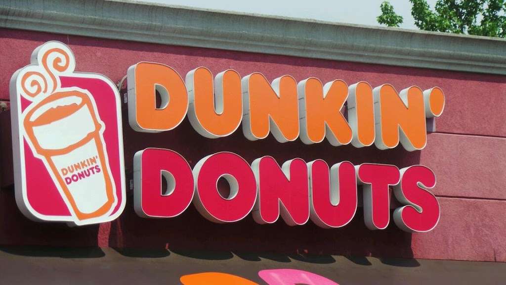 Dunkin | 995 Manor Rd, Staten Island, NY 10314, USA | Phone: (718) 761-5281