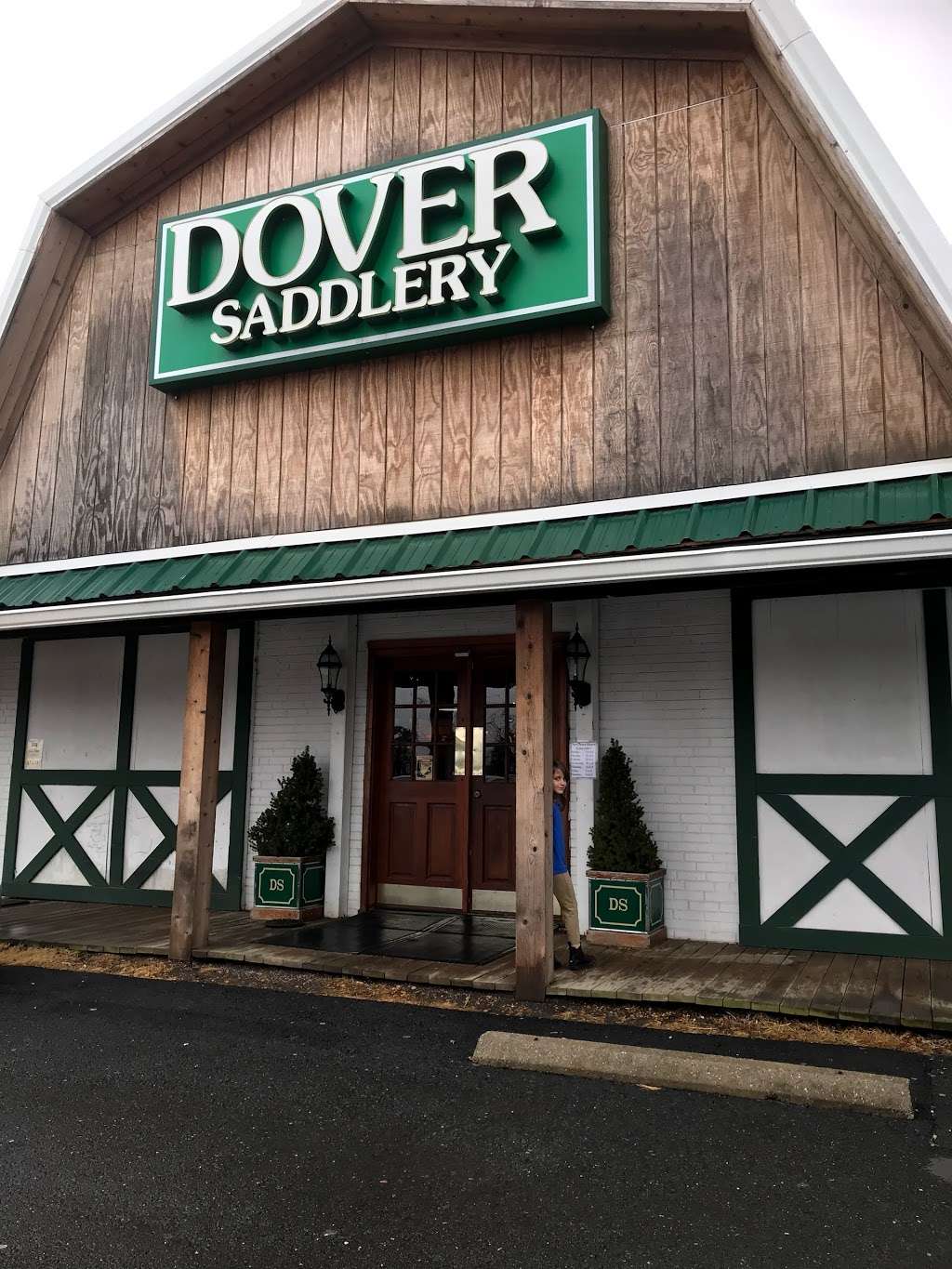 Dover Saddlery | 43717 John Mosby Hwy, Chantilly, VA 20152, USA | Phone: (703) 327-4423