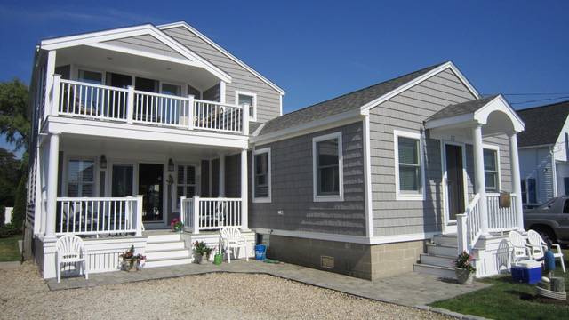 The Beach House, Vacation Home Rental, Hampton Beach NH 03842 | 52 Kings Hwy, Hampton, NH 03842, USA | Phone: (413) 531-3842