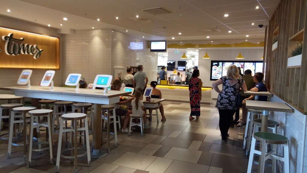 McDonalds Hatfield | 68 Comet Way, Hatfield AL10 0XY, UK | Phone: 01707 268440