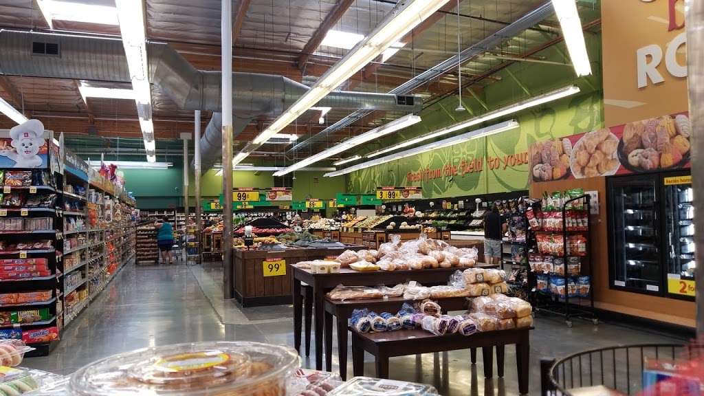 Food 4 Less | 44455 Valley Central Way, Lancaster, CA 93536 | Phone: (661) 940-6373