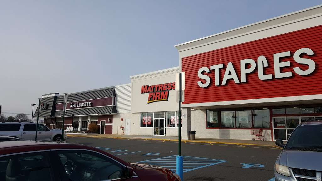 Staples | 7000 Hadley Rd, South Plainfield, NJ 07080, USA | Phone: (908) 756-4068