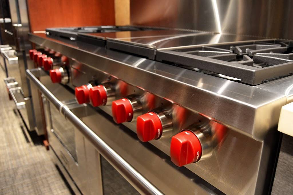 Grand Appliance and TV | 1300 W North Ave, Chicago, IL 60642, USA | Phone: (773) 252-1908