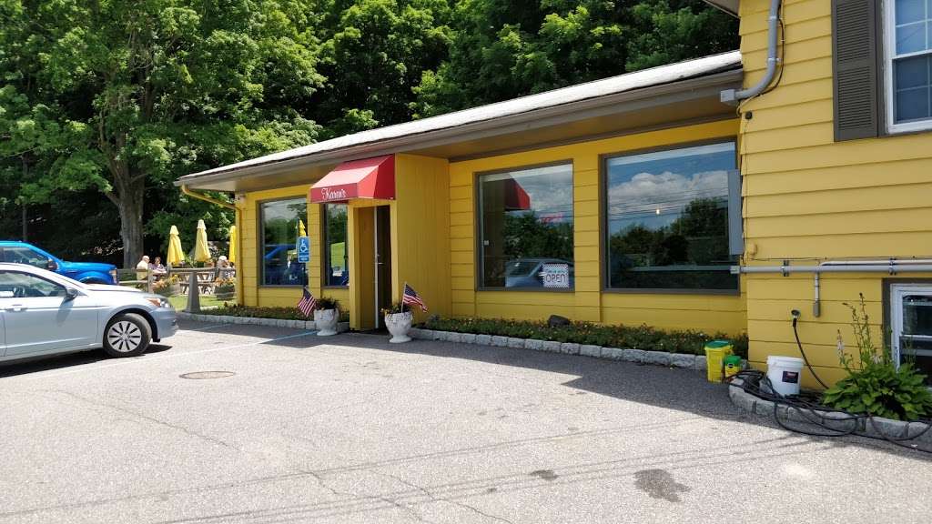 Karens Diner | 56 NY-22, Pawling, NY 12564, USA | Phone: (845) 878-6654