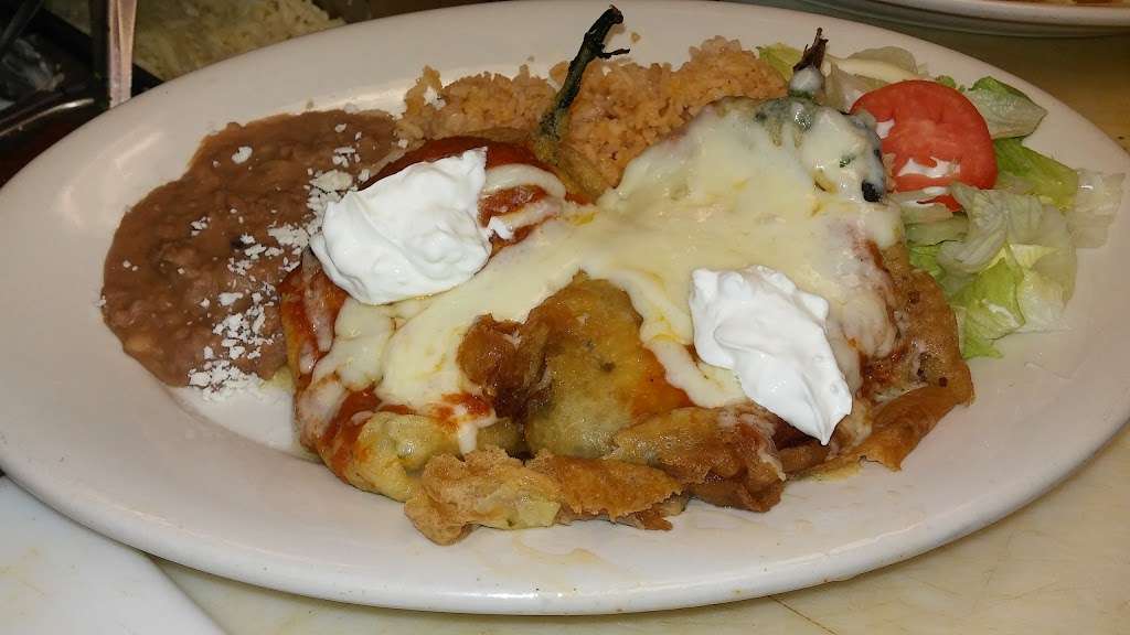 El Taco Veloz Mexican Food | 1730 17th St # H, Santa Ana, CA 92705 | Phone: (714) 543-1792