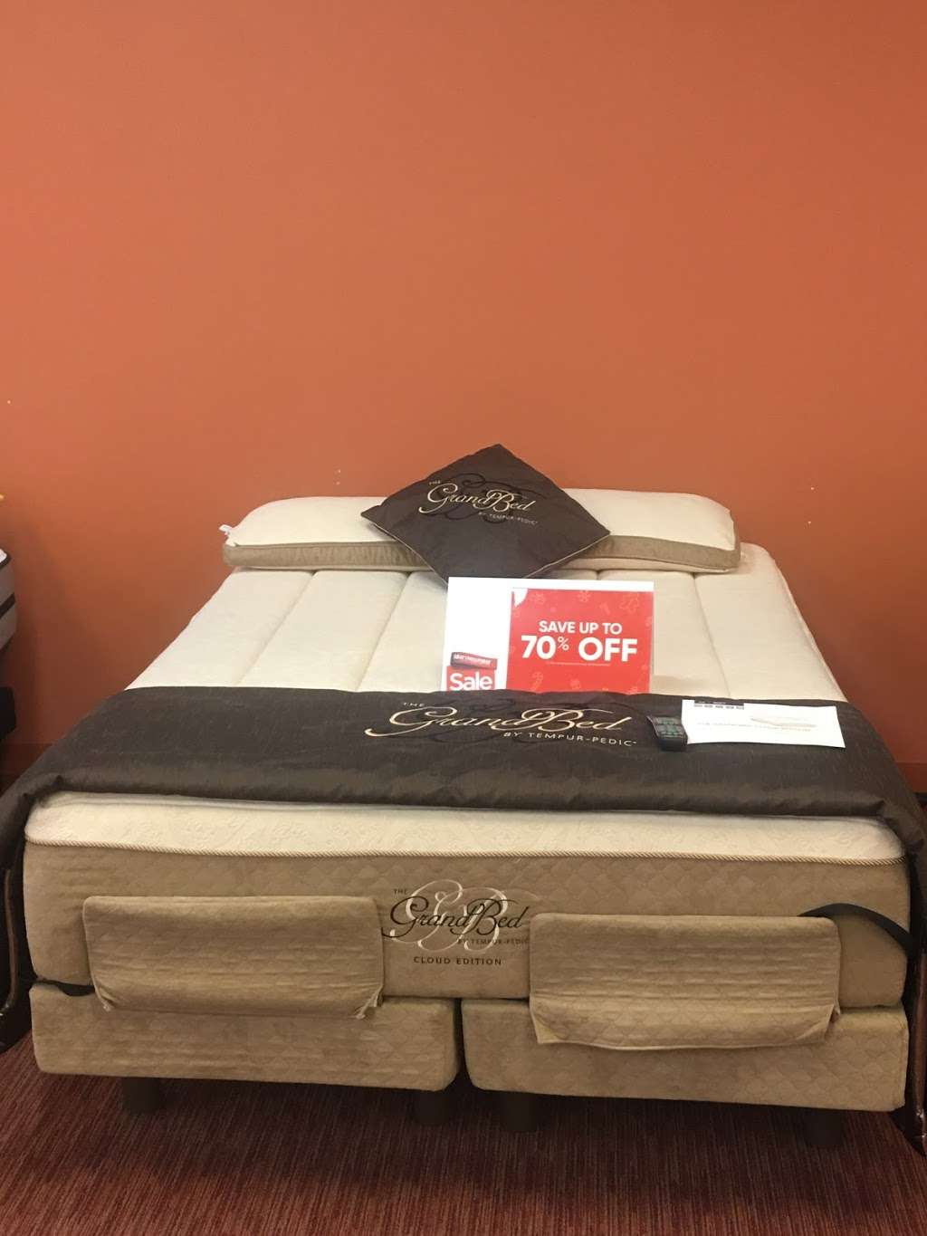 Mattress Firm Hamburg | 1760 Tilden Ridge Dr, Hamburg, PA 19526, USA | Phone: (610) 562-2817