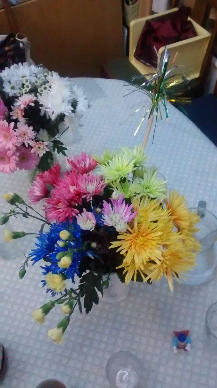 Riverside Floral Co | 307 Bridgeboro St, Riverside, NJ 08075, USA | Phone: (856) 461-7744