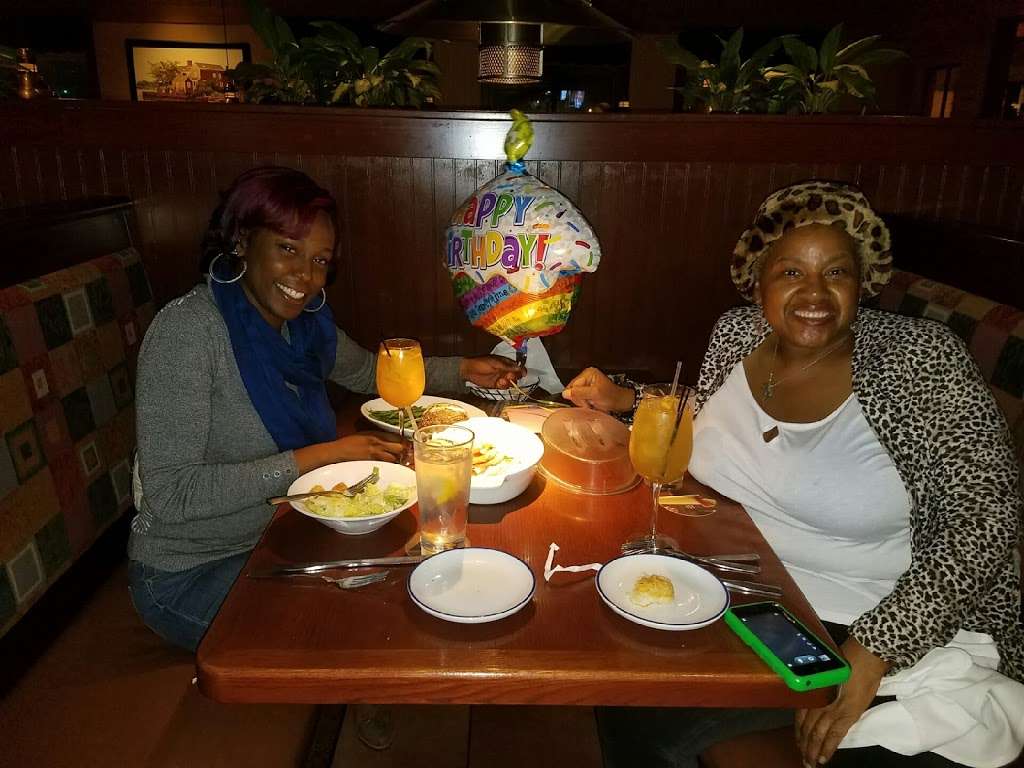 Red Lobster 4411 E Black Horse Pike, Mays Landing, NJ 08330