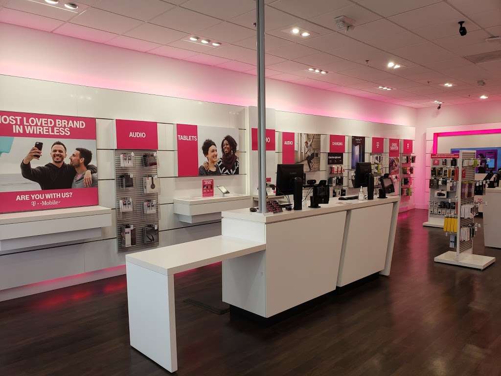 T-Mobile | 13379 Poway Rd, Poway, CA 92064, USA | Phone: (858) 883-2914