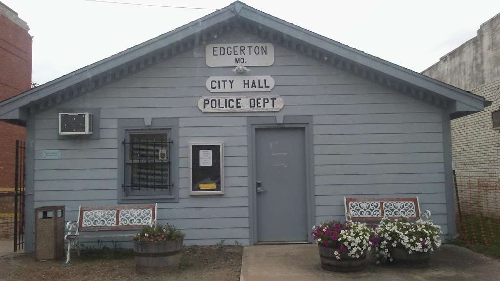 Edgerton City Hall & Police Station | 411 W Frank St, Edgerton, MO 64444, USA