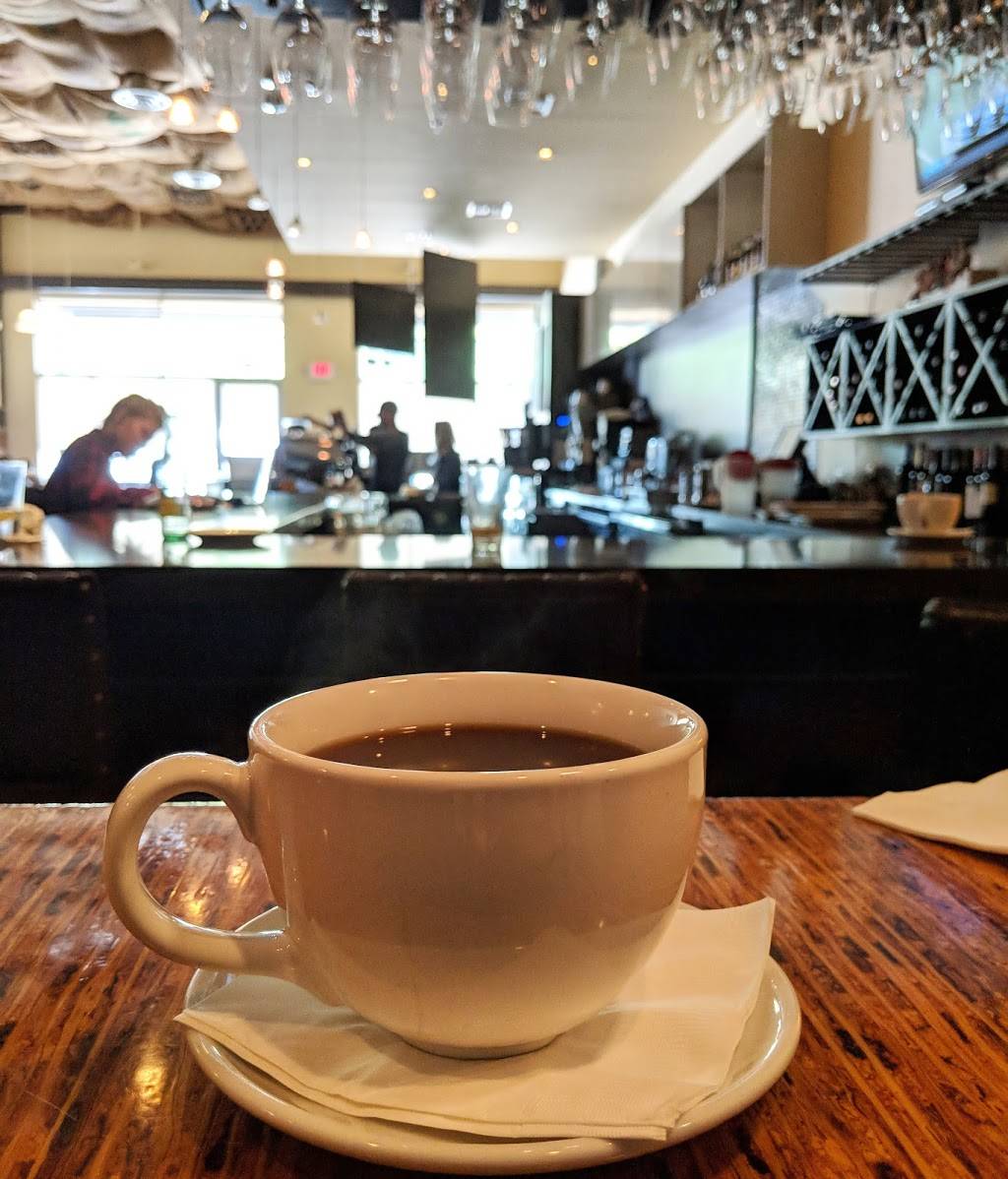 Lola Savannah Coffee Lounge - Westlake | 6317 Bee Caves Rd #380, Austin, TX 78746, USA | Phone: (512) 732-0093