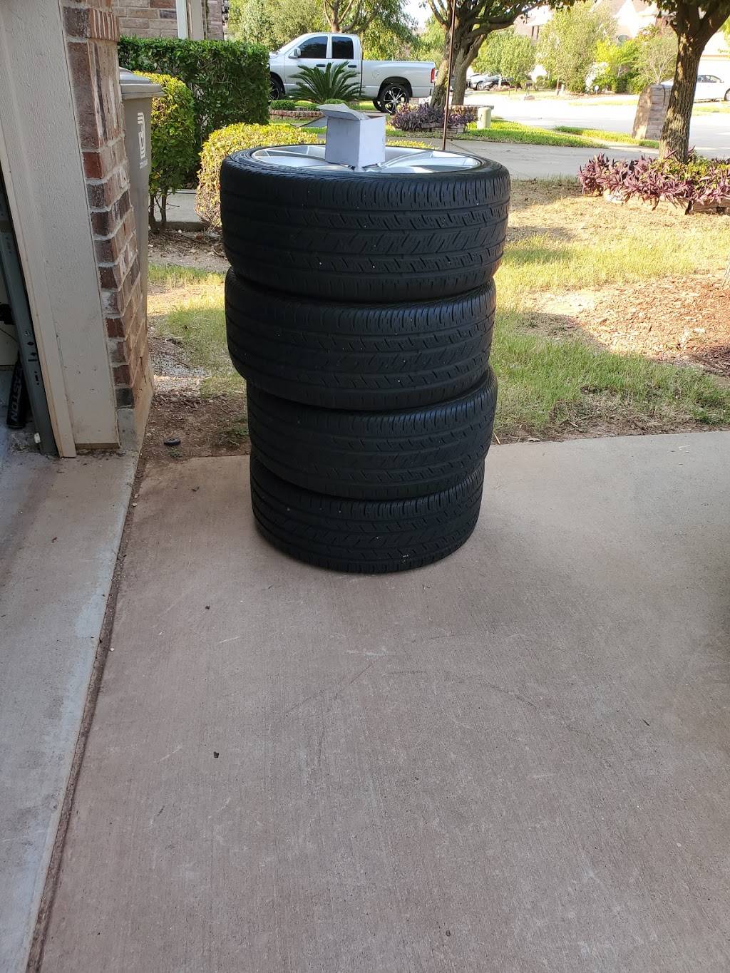 Great Days Tires LLC (Mobile) | The pin located at 32.661661, -96.958202 should be removed or moved to 8334, Timberbrook Ln, Dallas, TX 75249, USA | Phone: (214) 552-4414