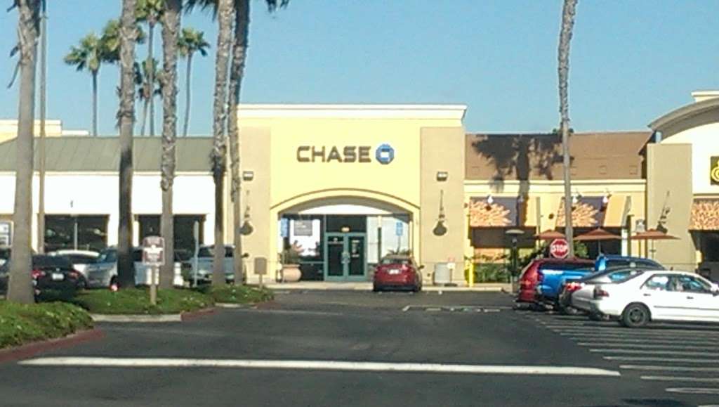 Chase Bank | 19461 Main St Ste 102, Huntington Beach, CA 92648, USA | Phone: (714) 536-6512